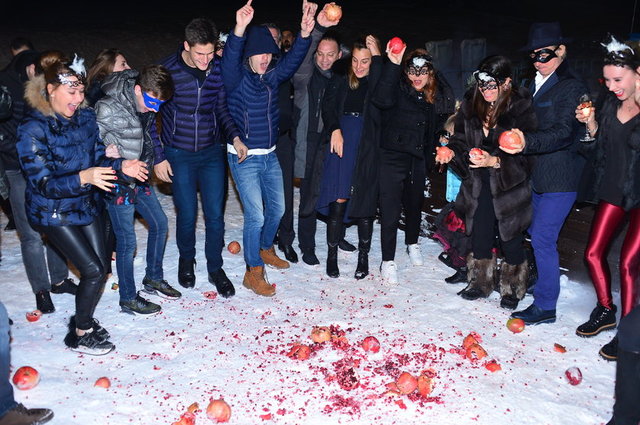 GÜLŞAH - ENDER, ASLIŞAH ALKOÇLAR