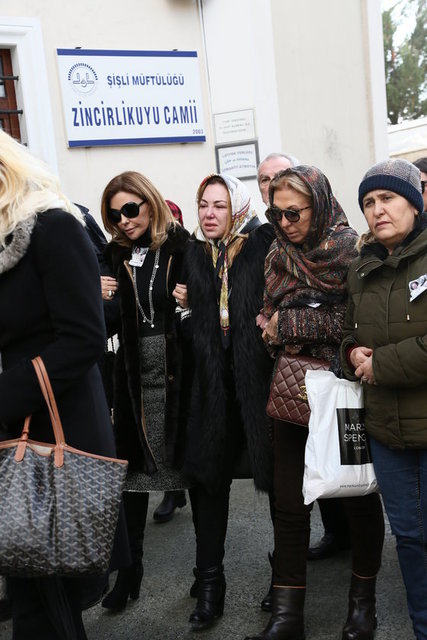 FERYAL GÜLMAN, OYA İDİL GENÇOĞLU, MERİH TURAN