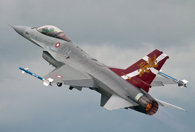 DANİMARKA - 33 SAVAŞ UÇAĞI - 33 X F-16A  - SİPARİŞİ VERİLEN: 27 X F-35A -  