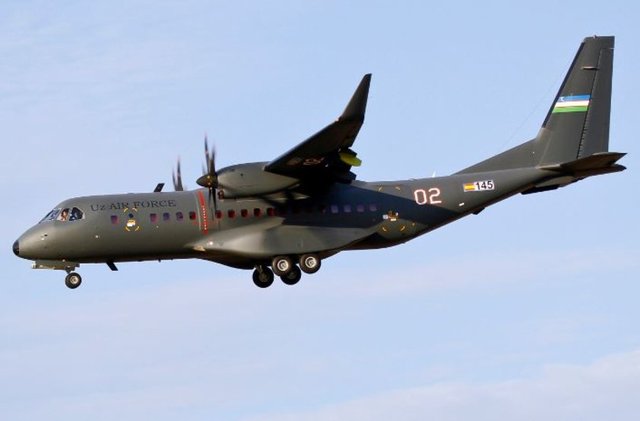 ÖZBEKİSTAN - 89 SAVAŞ UÇAĞI - 39 X MiG-29  - 20 X Su-25  - 30 X  Su-27 