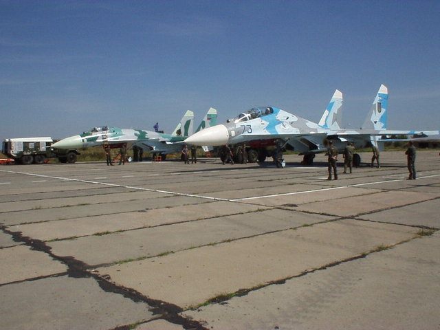 ETİYOPYA - 24 SAVAŞ UÇAĞI - 10 X MiG-23  - 14 X Su-27 