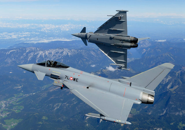 AVUSTURYA - 15 SAVAŞ UÇAĞI - 15 X EUROFIGHTER