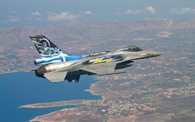 YUNANİSTAN - 189 SAVAŞ UÇAĞI - 34 X F-4E  - 114 X F-16C  - 16 X Mirage 2000EG  - 25 X Mirage 2000-5/Mk II 