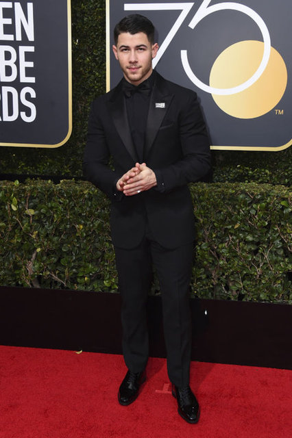 NICK JONAS 
