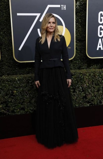 MICHELLE PFEIFFER 