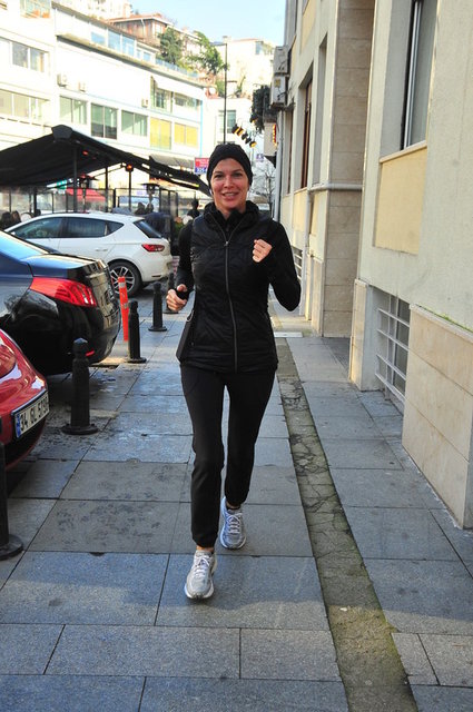 ZEYNEP ÜSTÜNEL