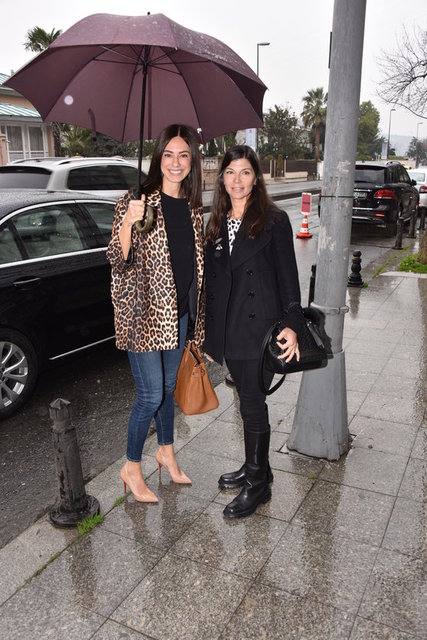 BURCU HANİF, ZEYNEP ÜSTÜNEL