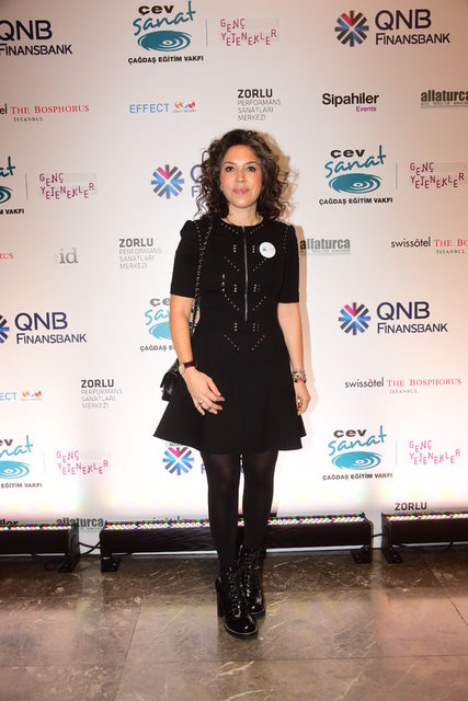 ASLI EKŞİOĞLU 