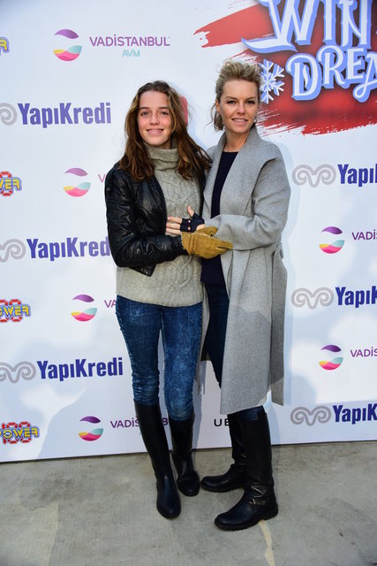 YASEMİN PARİS UZAN, ALARA KOÇİBEY