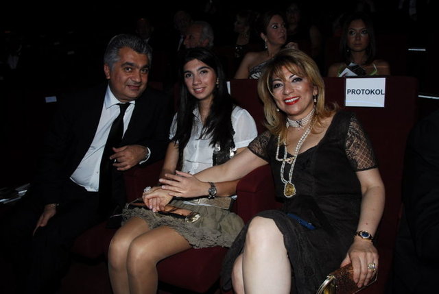 ALA SARSILMAZ, DİBA SATICI
