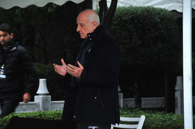 İNAN KIRAÇ