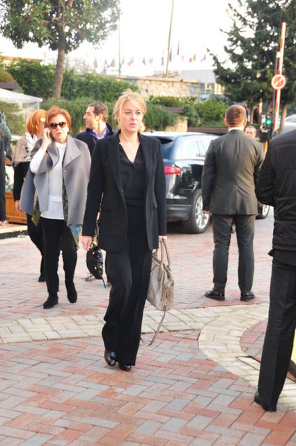 ESRA DİNÇKÖK