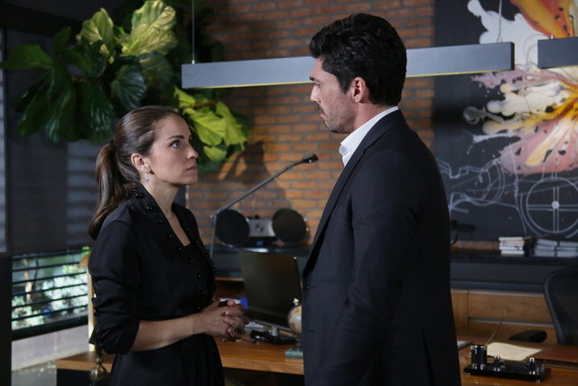 Yuvamdaki Düşman 2. Bölüm Fotoğrafları