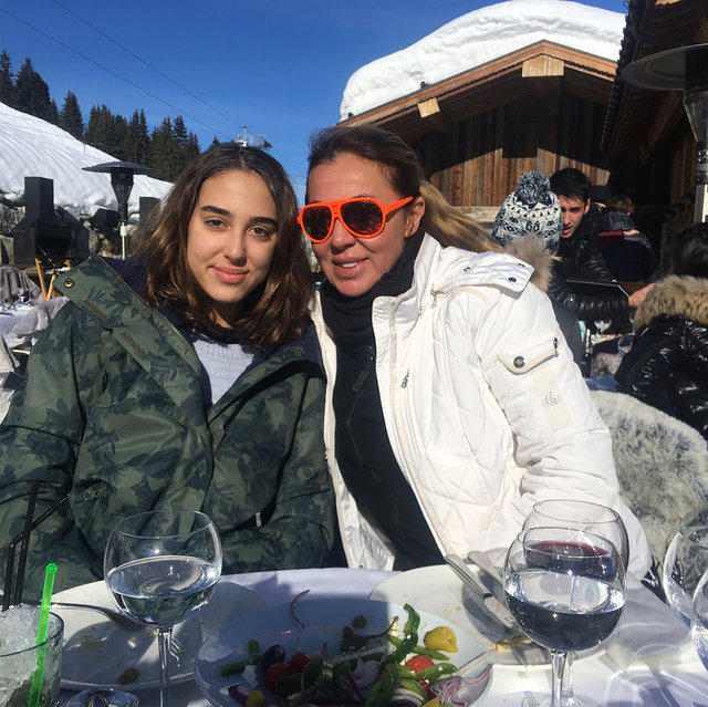 NAZLI KULABEROĞLU, ZEYNEP MUTLU