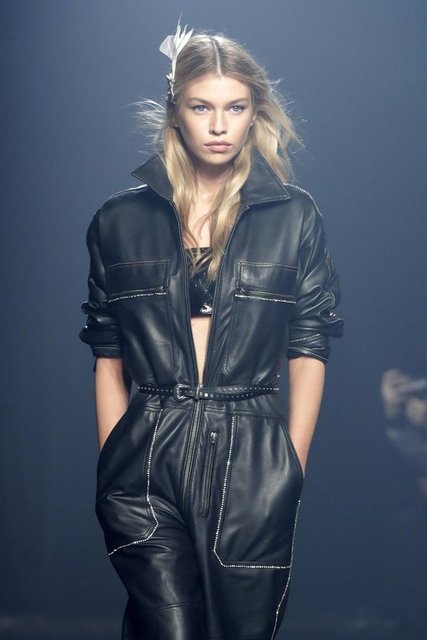 STELLA MAXWELL