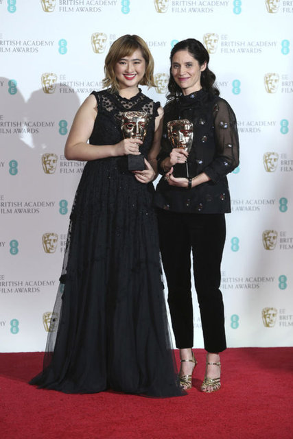 SERENA LOW, PALOMA BAEZA 