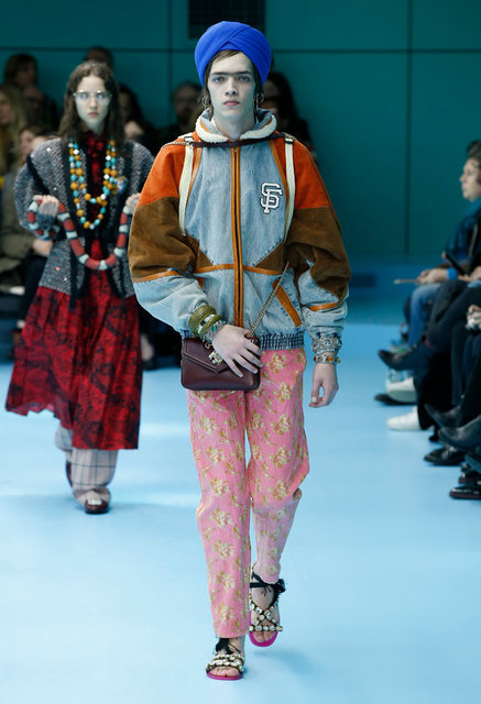 GUCCI DEFİLESİ