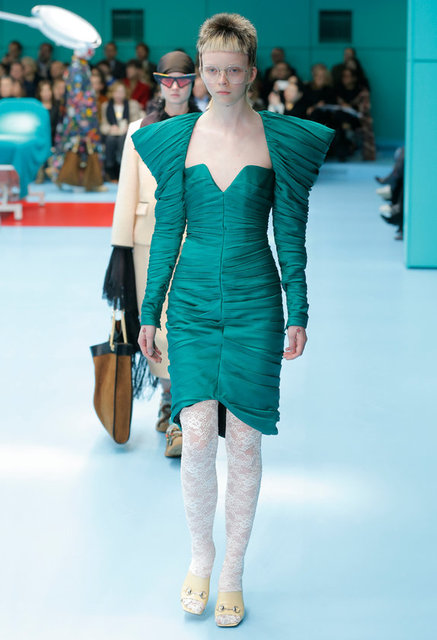 GUCCI DEFİLESİ