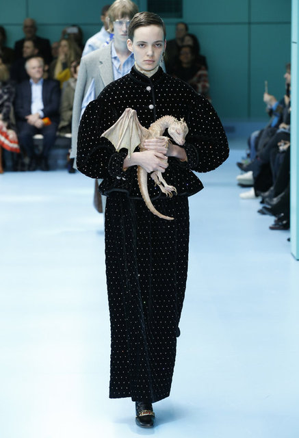 GUCCI DEFİLESİ