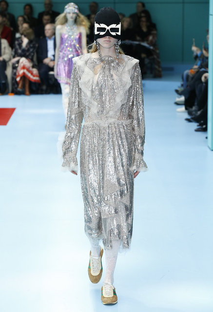 GUCCI DEFİLESİ