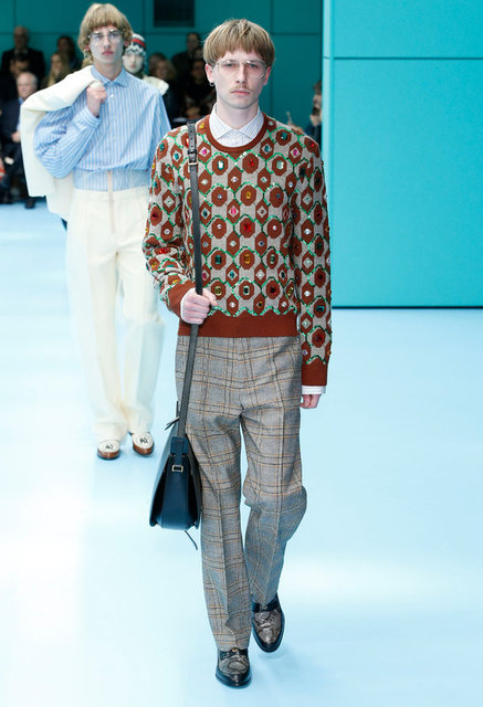 GUCCI DEFİLESİ