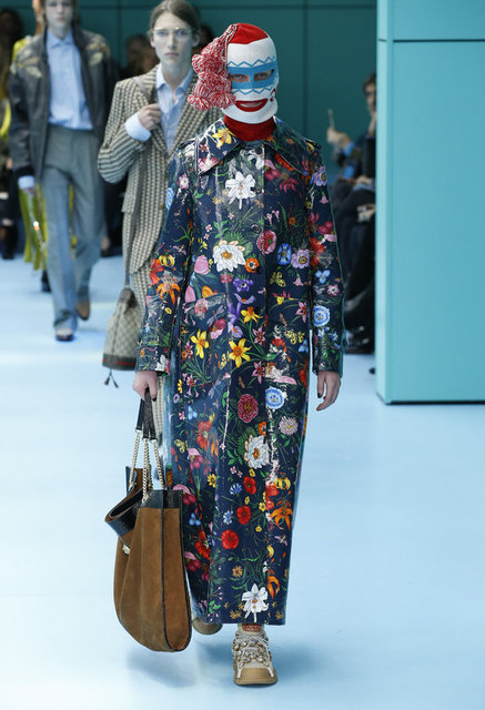 GUCCI DEFİLESİ