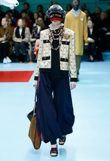 GUCCI DEFİLESİ