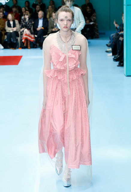 GUCCI DEFİLESİ