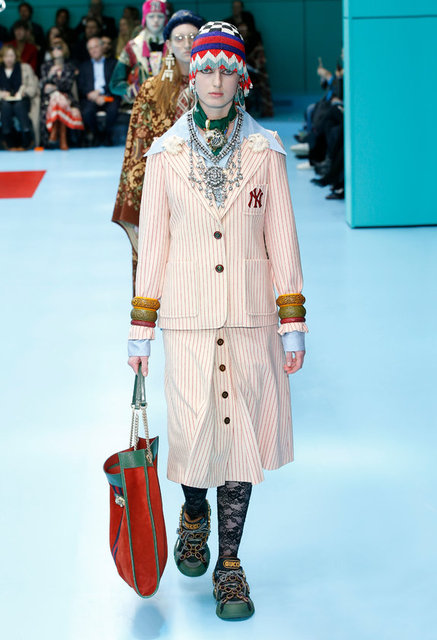 GUCCI DEFİLESİ