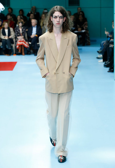 GUCCI DEFİLESİ