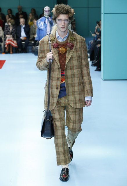 GUCCI DEFİLESİ
