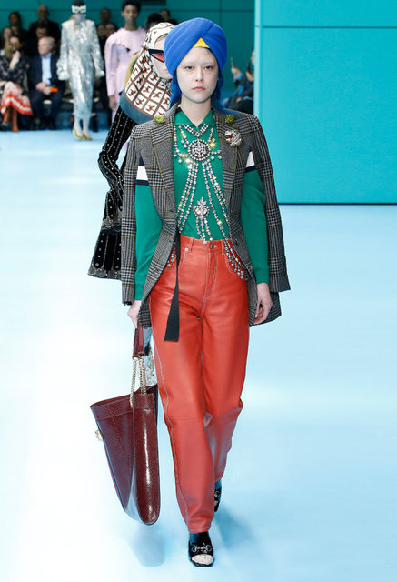 GUCCI DEFİLESİ