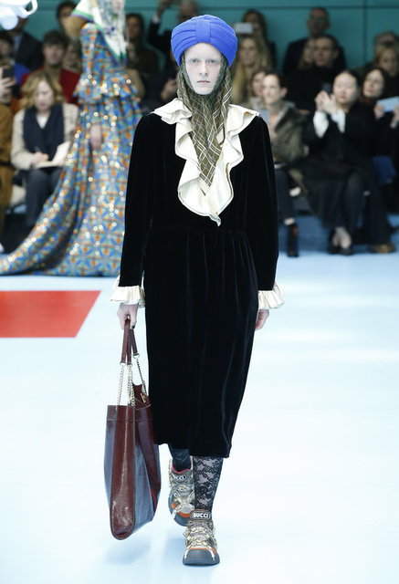 GUCCI DEFİLESİ
