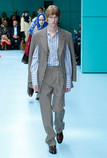 GUCCI DEFİLESİ