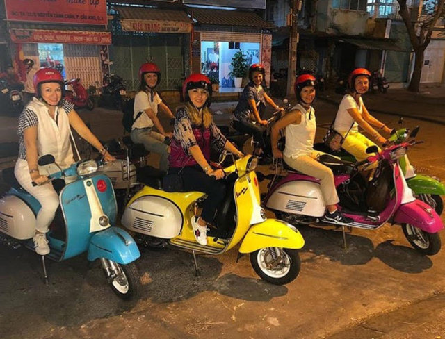 DİLEK TÜRKER, DEMET HANİF, ARZU SABANCI, DERYA KARAGÜLLE
