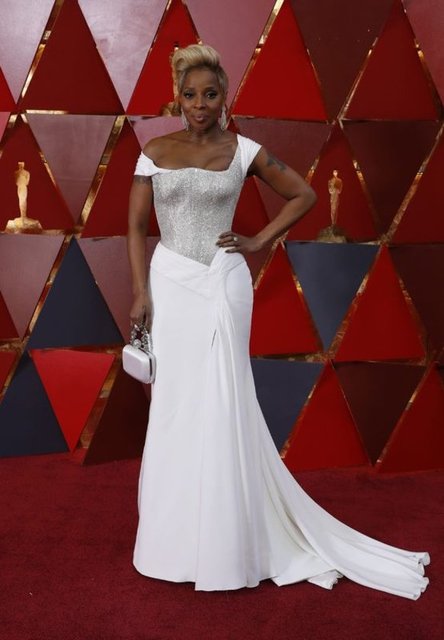 MARY J. BLIGE 
