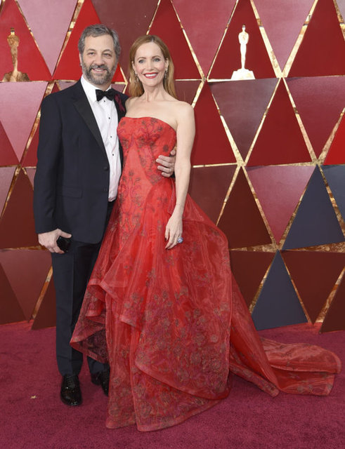 JUDD APATOW, LESLIE MANN 