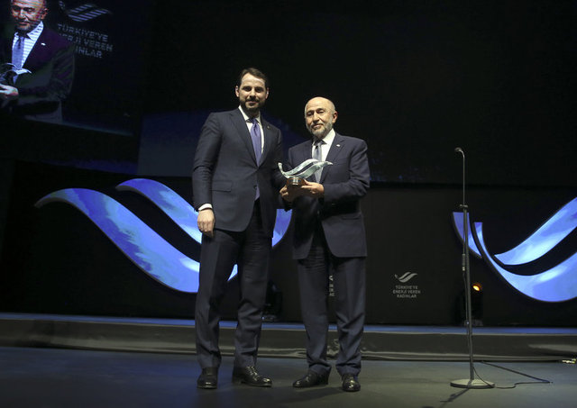 ENERJİ VE TABİİ KAYNAKLAR BAKANI BERAT ALBAYRAK, NİHAT ÖZDEMİR
