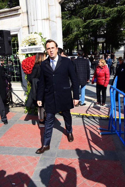 MURAT ÖZYEĞİN