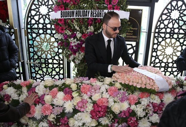 MURAT GEZER