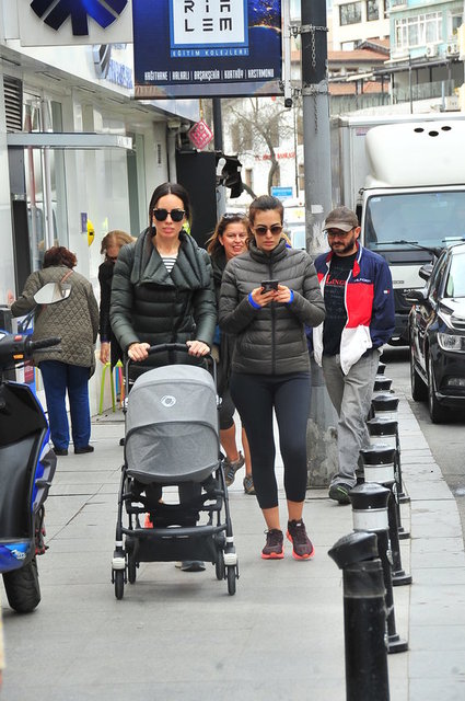 SERRA TÜRKER, LARA ÜNSAL