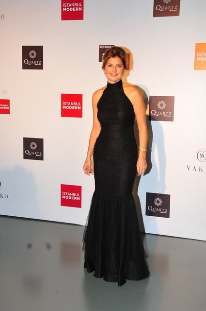 OYA ECZACIBAŞI