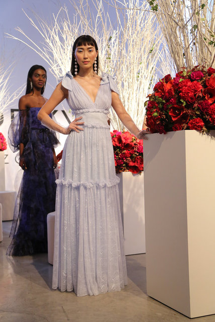 DEFİLE