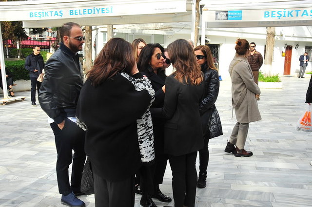 MURAT GEZER, BERİL BAŞARAN
