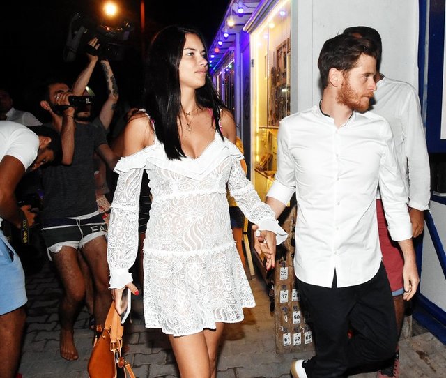 ADRIANA LIMA - METİN HARA