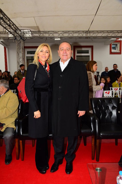 ARZU - ÖMER SABANCI