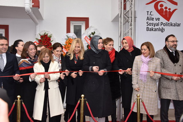 NESRİN ERCAN, ARZU ÇEBİ, ARZU SABANCI, AİLE VE SOSYAL POLİTİKALAR BAKANI FATMA BETÜL SAYAN KAYA, AK PARTİ TEKİRDAĞ MİLLETVEKİLİ AYŞE DOĞAN