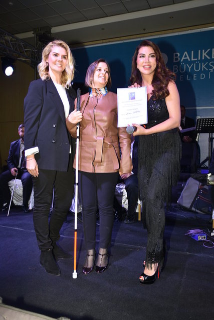 HANDE SEZER PEKCAN, DUYGU KAYAMAN, EBRU YAŞAR