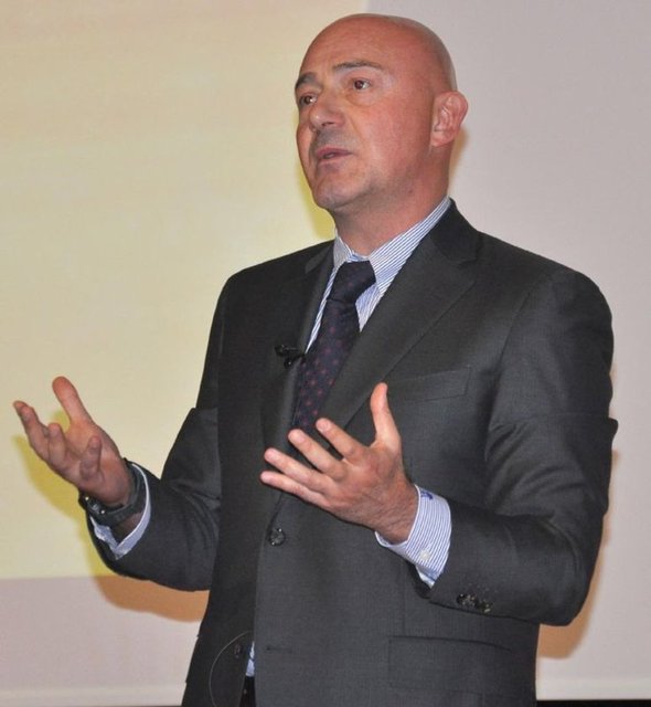 FERİT ŞAHENK