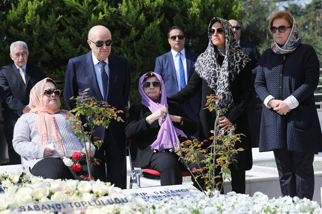 DİLEK SABANCI, EROL SABANCI, TÜRKAN SABANCI, SEVİL SABANCI, GÜLER SABANCI